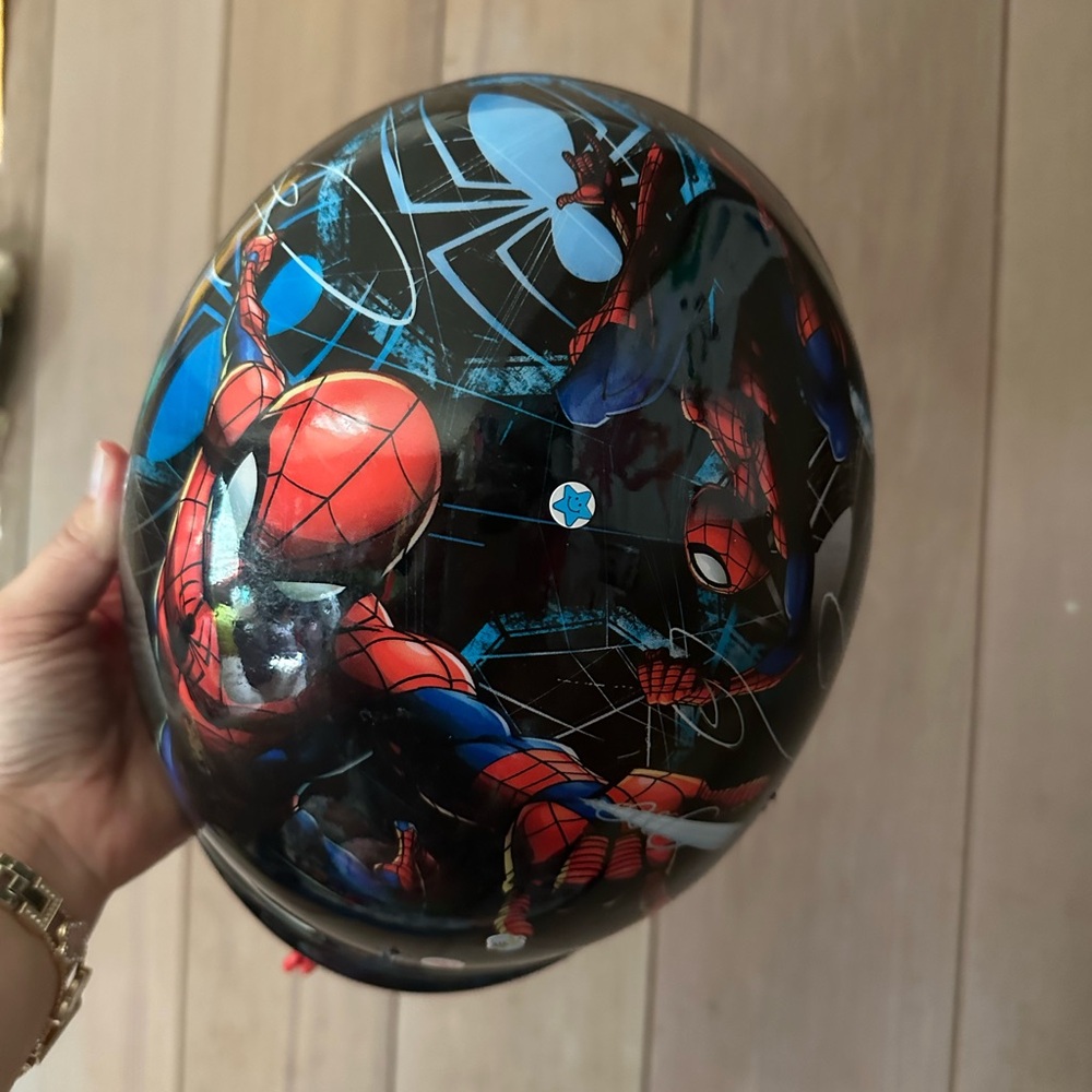 Spider-Man kids helmet